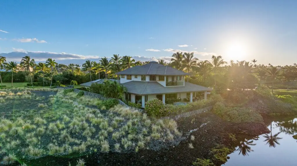 Incredible venue for a corporate retreat in Hawaii